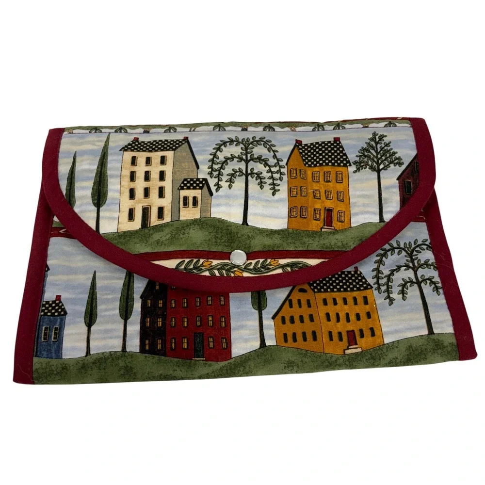 Vintage Handmade Quilted Sewing Organizer Folk Art Village Sheep Rooster Clutch